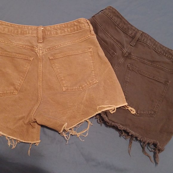 Short - Picture 5 of 6